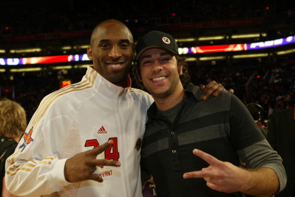 上颠了两下 上颠了两下