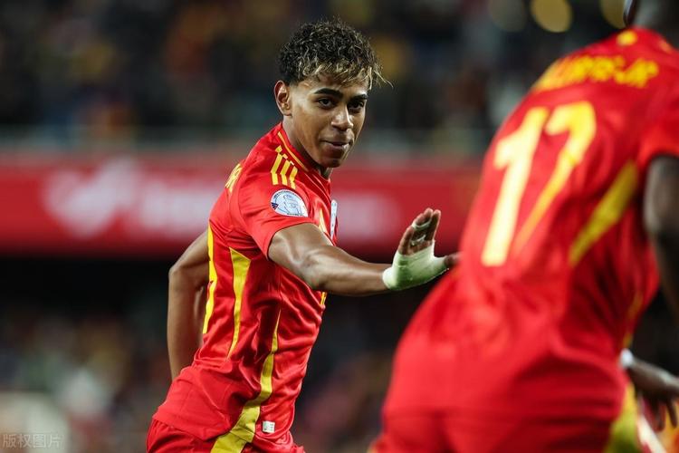 均屏幕使用 均屏幕使用